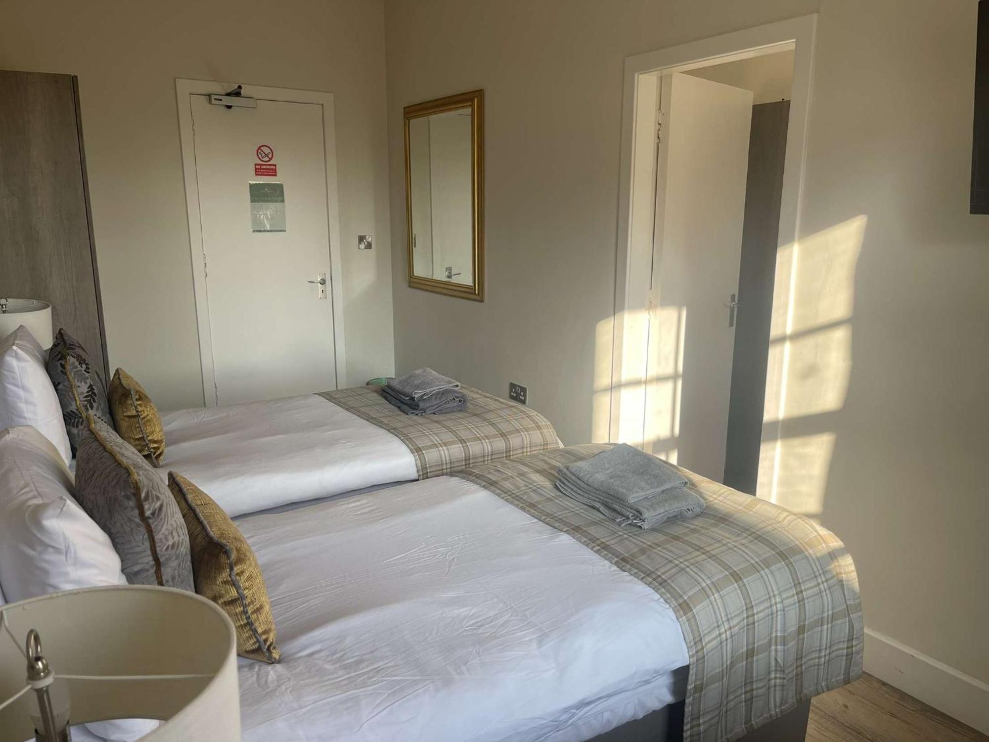 The Stair Arms Hotel Pathhead 외부 사진